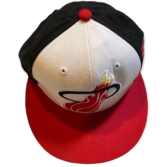 47 Brand Miami Heat Flat Brim Snapback Wool Blend Hat Cap One Size - Picture 4 of 10
